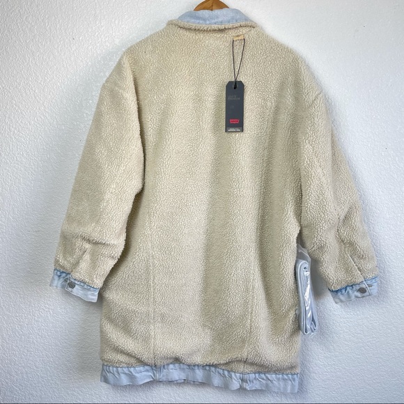 NWT Levi’s Reversible Faux Sherpa Denim Trucker Coat Size Medium - Picture 4 of 12